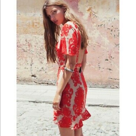 NWOT For Love and Lemons San Marcos Mini - Picture 3 of 4